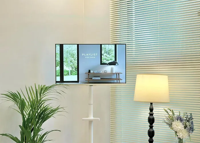 Inter-rest ㅣ New Building With Elevator ㅣ Subway 3 Mins ㅣ Hongdae 15 Mins Apartamento